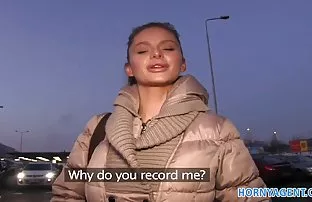 XXX مناقصه به یک زن سکی کم حجم