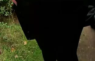 XXX باردار, سگ های بلند خودش را سکس کم حجم به ارگاسم
