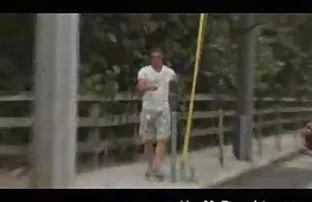 XXX هر فیلمهای کم حجم سکسی دختر مخفیانه آرزوی رفتن به یک حزب که در آن بسیاری زیبا و بچه ها را در تمام سراخ ها, ریختن شراب و نوازش نوک سینه متورم