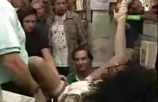 XXX لزبین هیجان زده در کلیپ های کم حجم سکسی آغوش پذیری با یک اسباب بازی