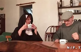 XXX مرد خوب در زمان خاموش دانلود کلیپ سکس خارجی کم حجم جوان و پر از مقعد او را با تقدیر