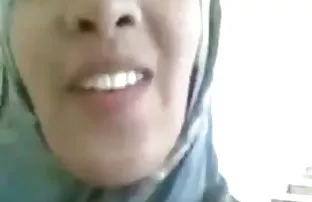 XXX یک دختر با سینه کوچک را دوست دارد رابطه جنسی در جوراب شلواری همین دلیل است که آنها با پوشیدن دانلود اسان فیلم سکسی کم حجم آنها در این تاریخ است. او دوست دارد به احساس لمس یک دست در بدن او و با میل خود شروع به چوب و بیدمشک او می شود مرطوب